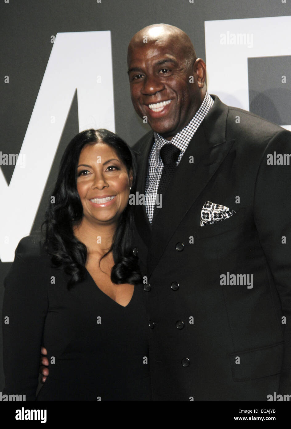 Los Angeles, Californie, USA. Feb 20, 2015. Earlitha Kelly de 'cookies', 'Magic' Earvin Johnson assister à Tom Ford Collection Automne/Hiver 2015 Présentation de la collection à des Studios à Los Angeles le 20 février, 2015. La Californie. USA. TLeopold Globe Crédit :/Photos/ZUMA/Alamy Fil Live News Banque D'Images