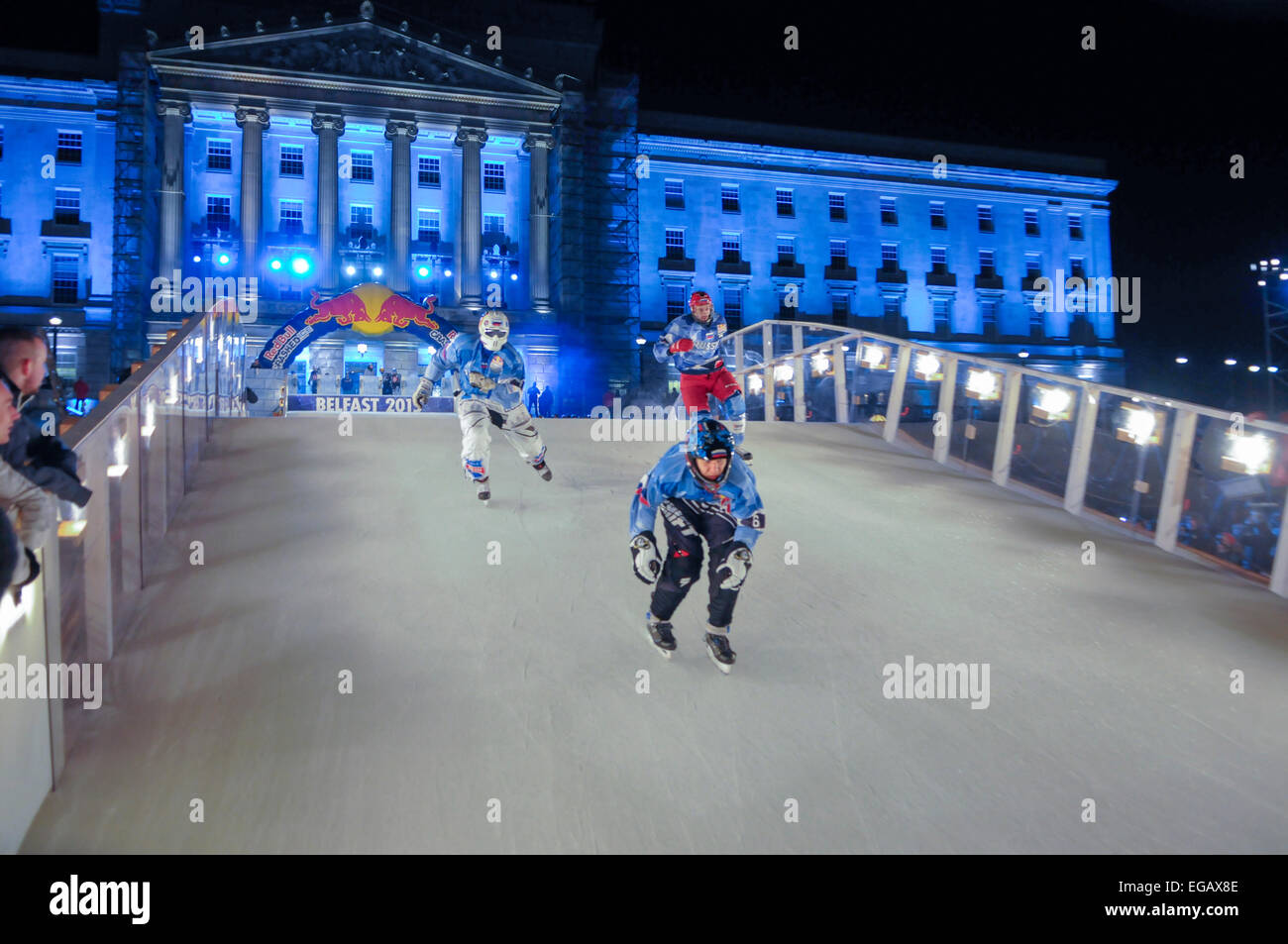 Belfast, Irlande du Nord. 20 Février, 2015. Red Bull Crashed Ice Compétition d'équipe Crédit : Stephen Barnes/Alamy Live News Banque D'Images