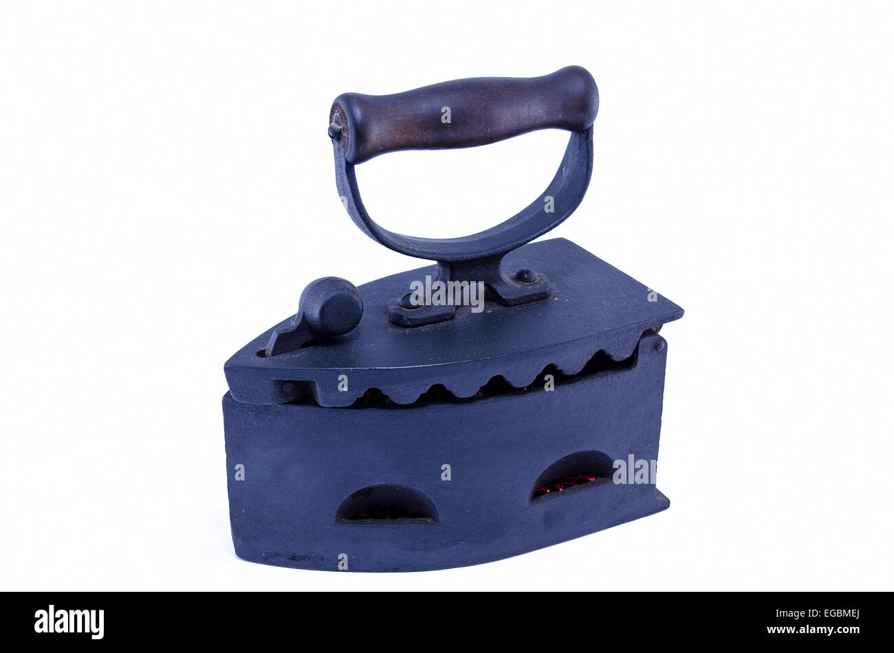 Fer charbon old-school avec brûler braises isolés à l'intérieur Banque D'Images