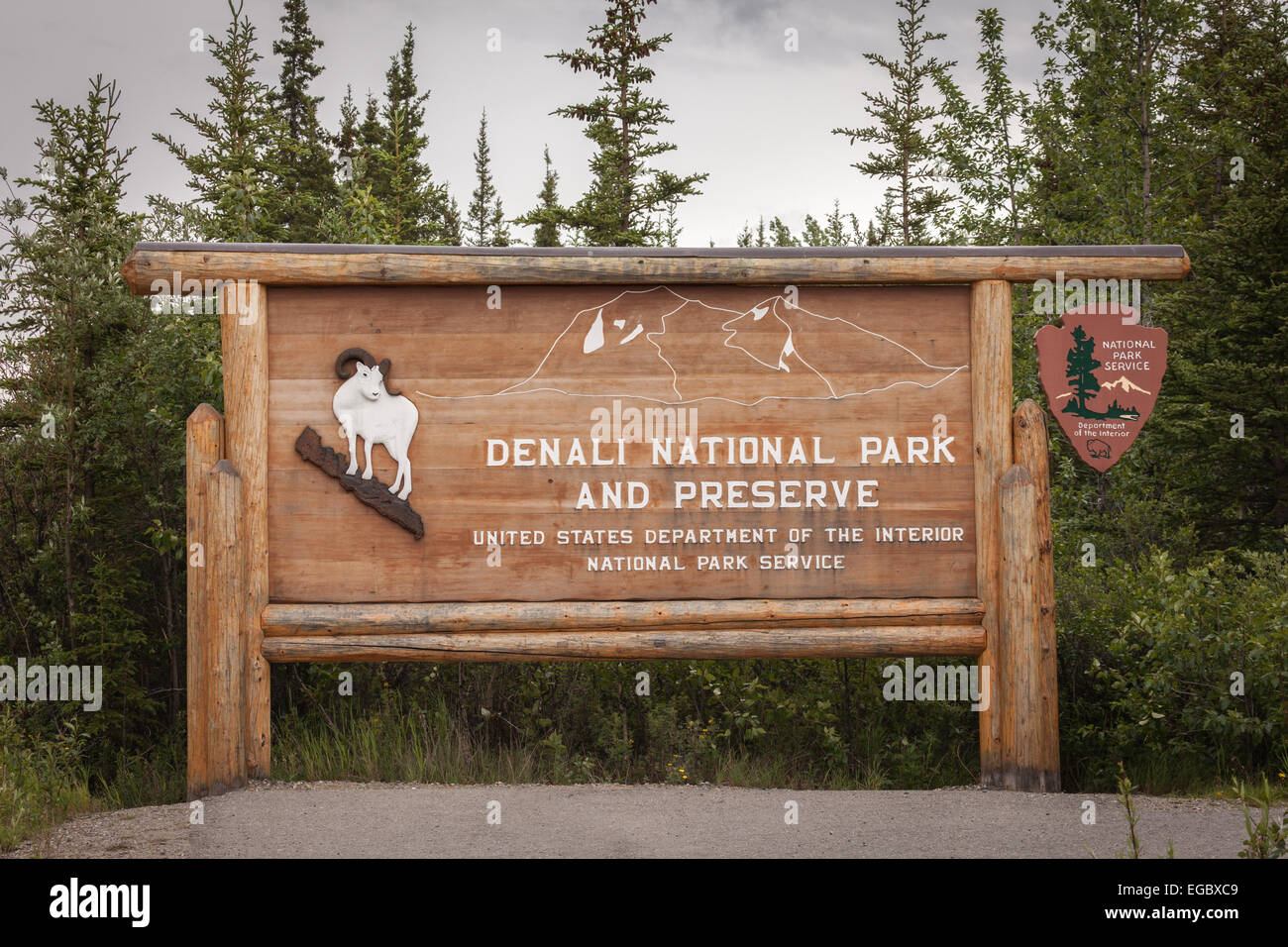 Le Parc National Denali et préserver sign, Alaska, USA, Amérique du Nord. Banque D'Images