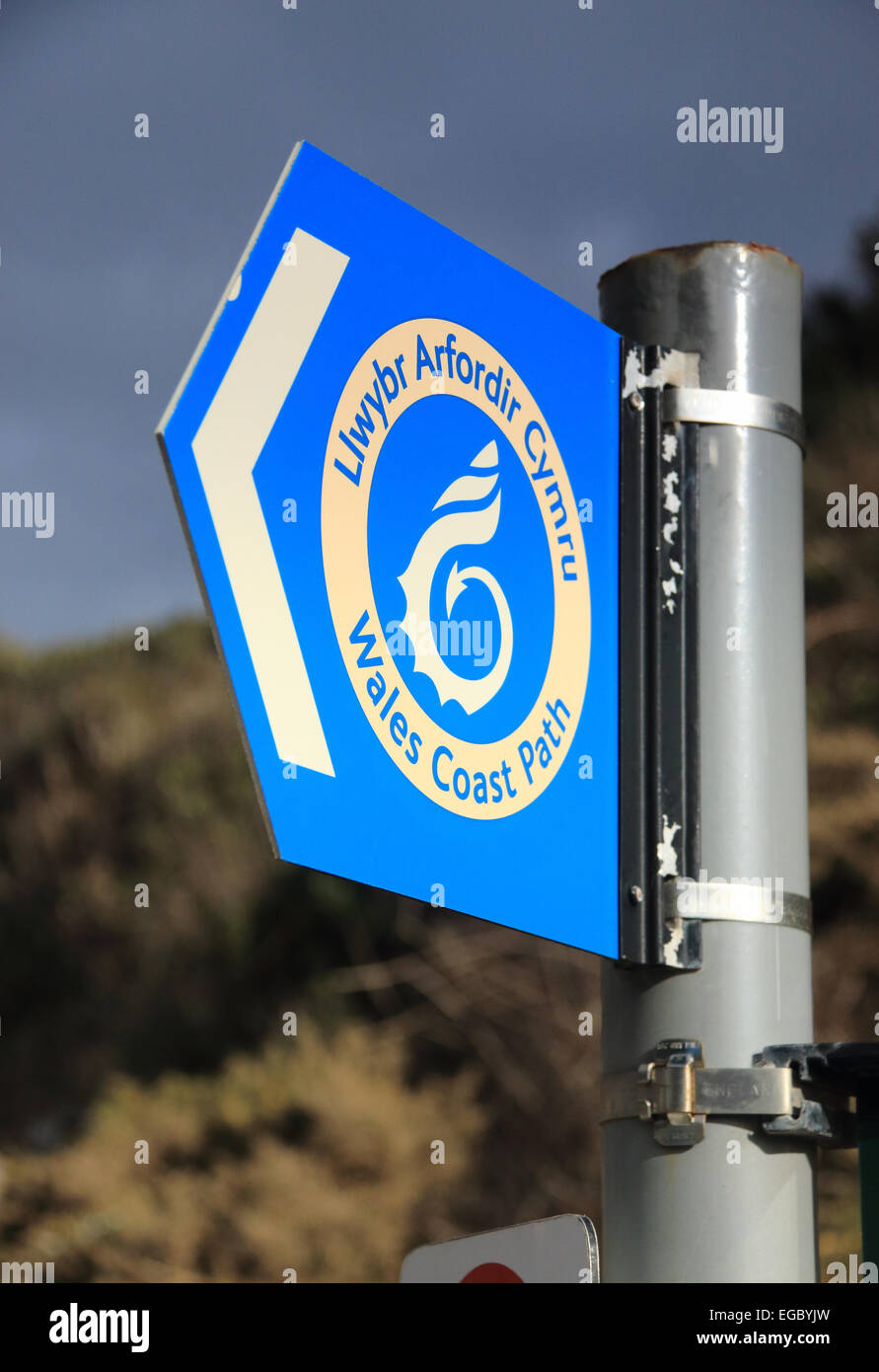 Pays de Galles côte bleu direction sign Banque D'Images