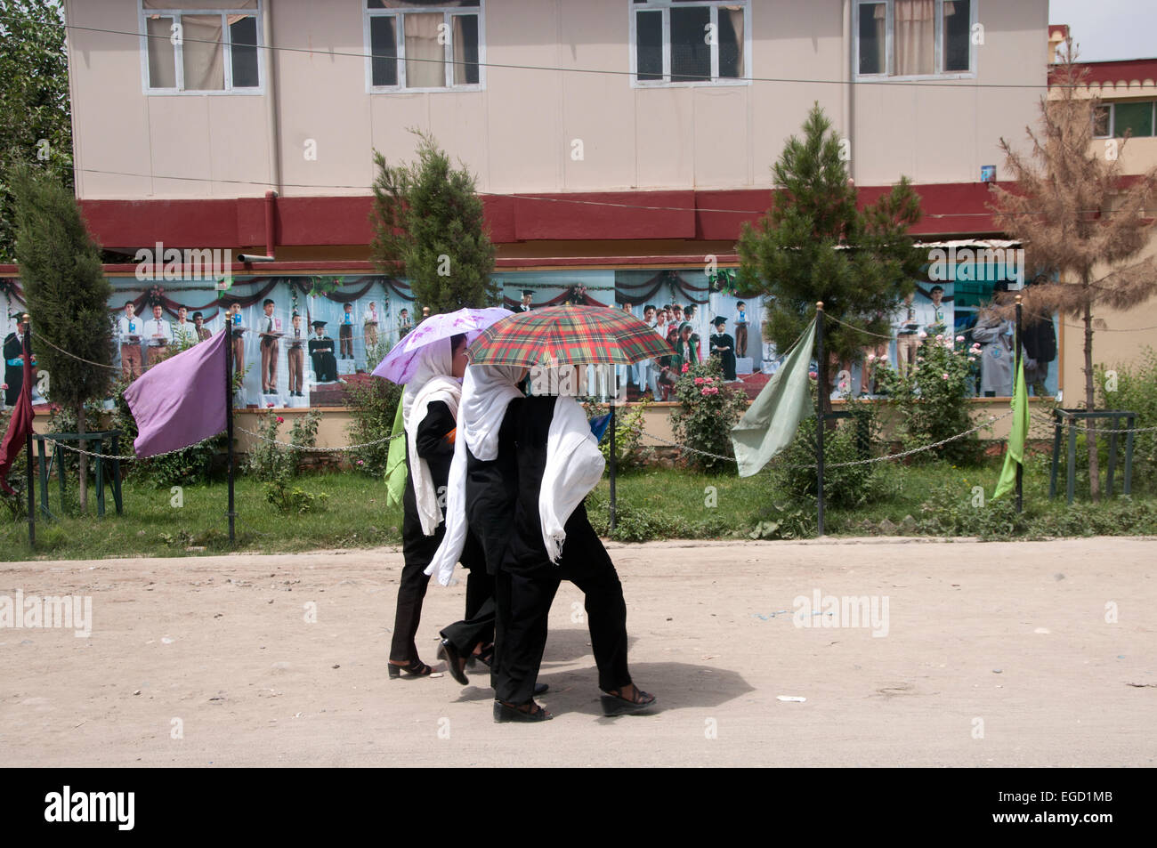 L'école secondaire, Kaboul - les filles à la maison . Banque D'Images