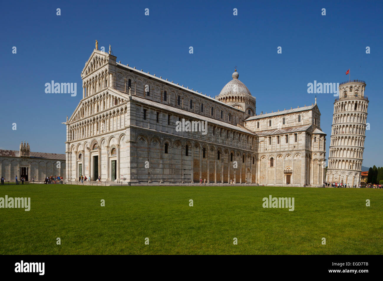 Duomo, la cathédrale, le campanile, clocher, Torre Pendente, tour de Pise, la Piazza dei Miracoli (Place des Miracles, la Piazza del Duomo, la place de la cathédrale, l'UNESCO World Heritage Site, Pise, Toscane, Italie, Europe Banque D'Images