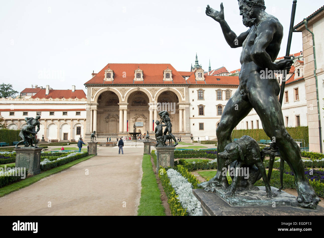 Dans les jardins du Palais Wallenstein, Prague, République Tchèque, Europe Banque D'Images