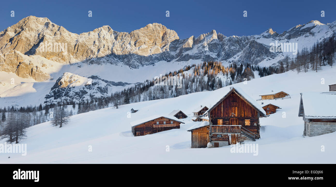 Les refuges de montagne sur Neustadlalm, Dachstein, Styrie, Autriche Banque D'Images