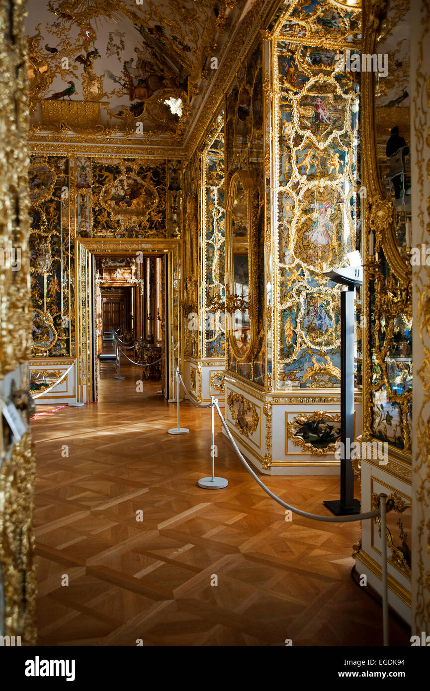 Salle Des Glaces Dans La Residence De Wurtzbourg Wuerzburg Franconia Bavaria Germany Photo Stock Alamy