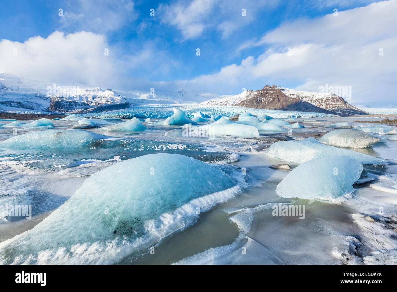 Iceberg Frozen Fjallsarlon lagoon en hiver Islande Europe Banque D'Images