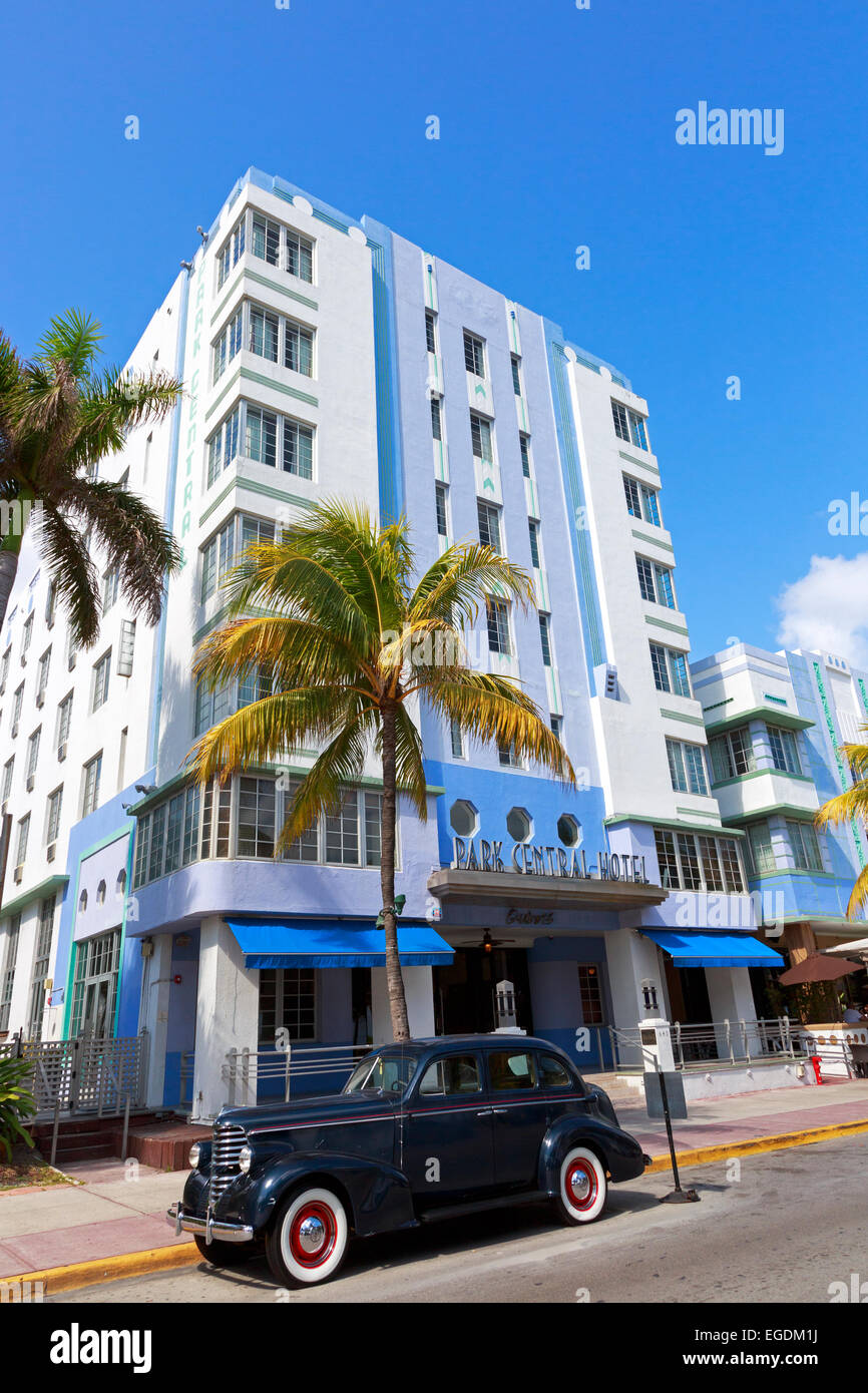 La conception de bâtiments Art déco sur Ocean Drive, à South Beach Miami, Floride, USA Banque D'Images La conception de bâtiments Art déco sur Ocean Drive, à South Beach Miami, Floride, USA Banque D'Images