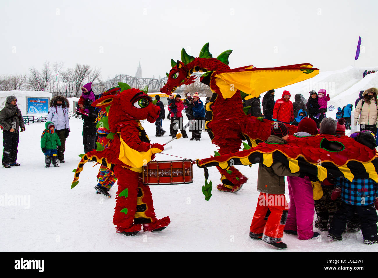 Le bal de Festival. Snowflake Kingdom Parc Jacques Cartier Gatineau (Québec) Canada. Banque D'Images