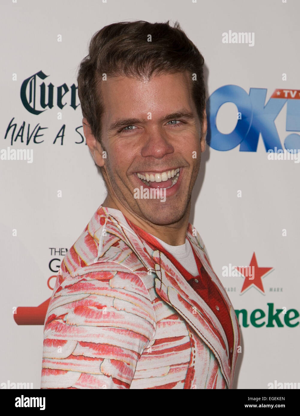 OK ! Pré-TV parti prix honorant les nominés Emmy, les présentateurs et les tapis donnant lieu au Sofitel Los Angeles - Arrivées en vedette : Perez Hilton où : Los Angeles, California, United States Quand : 21 août 2014 Banque D'Images