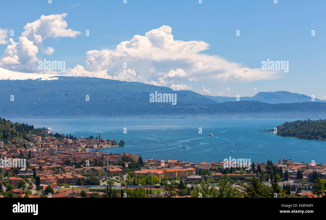 Le lac de Garde, San Felice del Benaco, Province de Brescia, Lombardie, Italie Banque D'Images