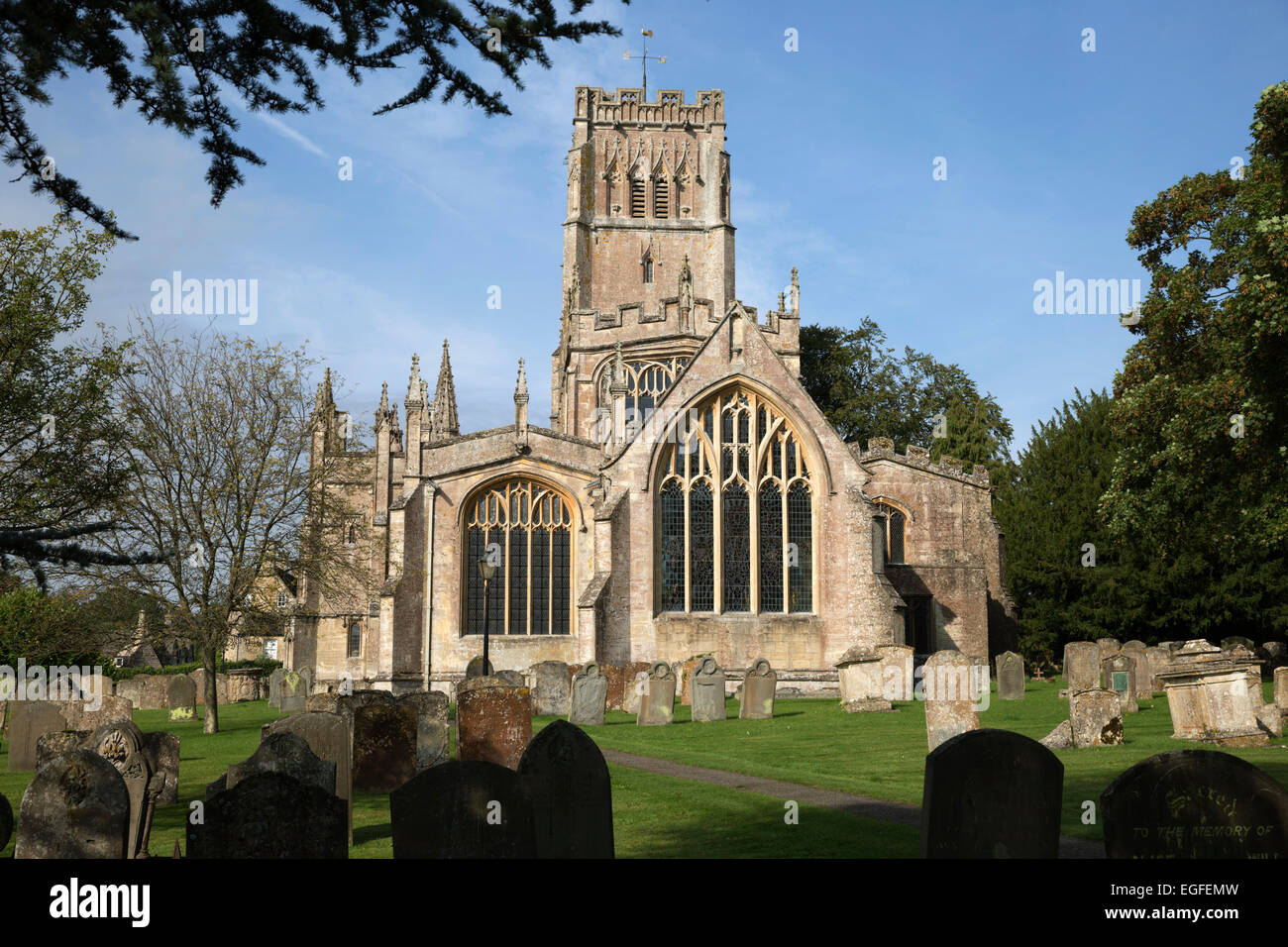 Saint Pierre et Saint Paul church, Northleach, Cotswolds, Gloucestershire, Angleterre, Royaume-Uni, Europe Banque D'Images