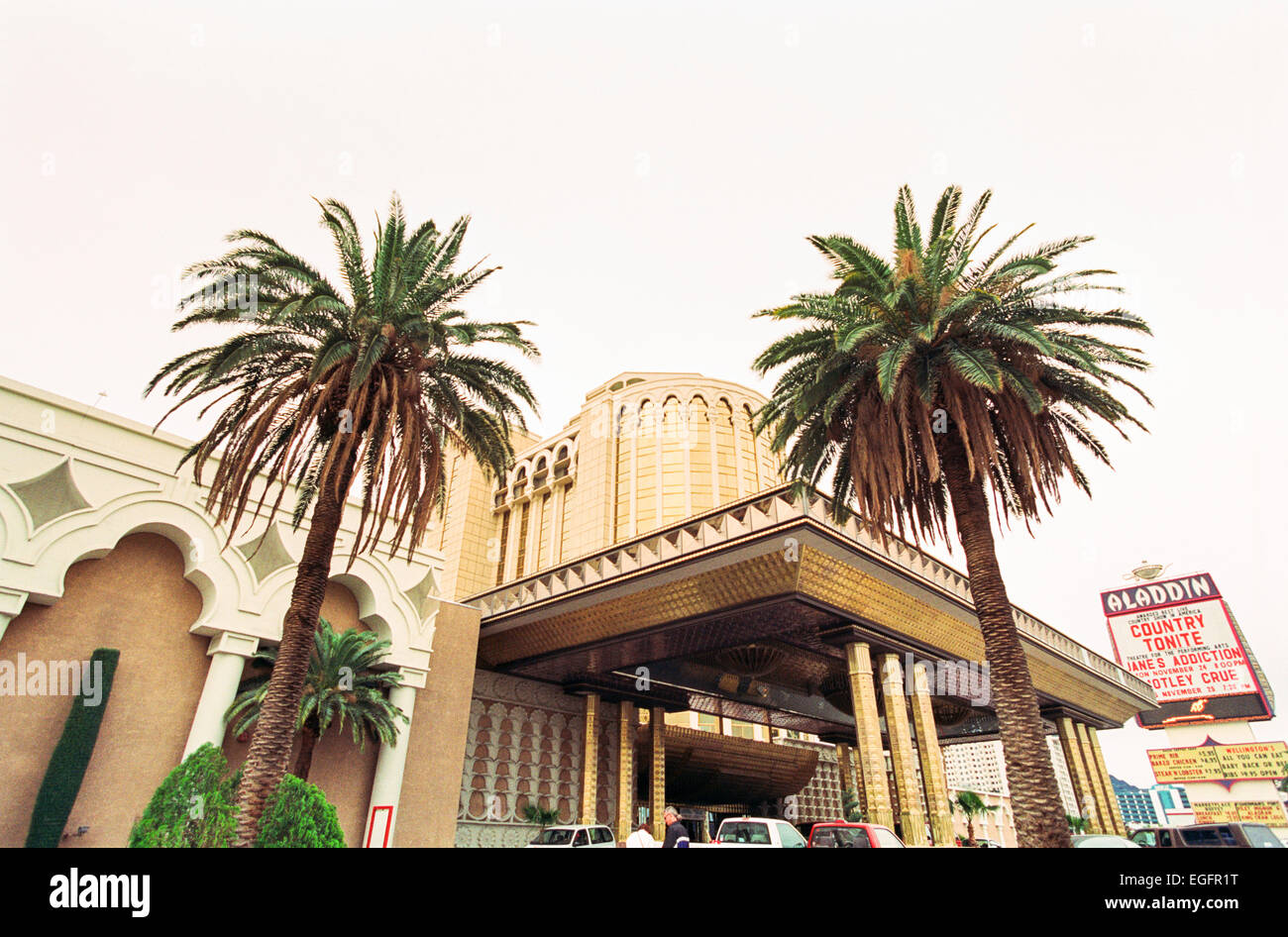 LAS VEGAS, NV - 10 NOVEMBRE - l'entrée de l'Aladdin Hotel de Las Vegas, Nevada, le 10 novembre 1997. Banque D'Images