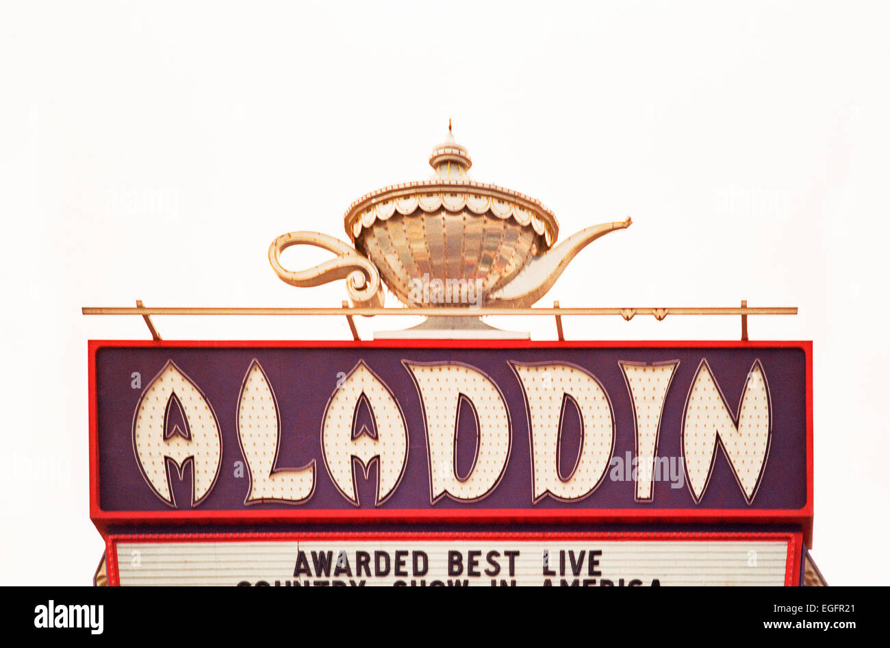 LAS VEGAS, NV - 10 novembre - L'hôtel d'Aladdin chapiteau dans Las Vegas, Nevada, le 10 novembre 1997. Banque D'Images