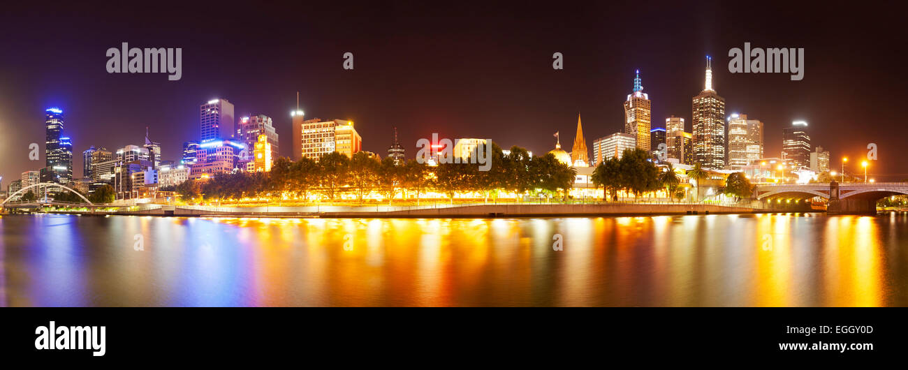 Vue de la rivière Yarra, Melbourne, Australie Banque D'Images