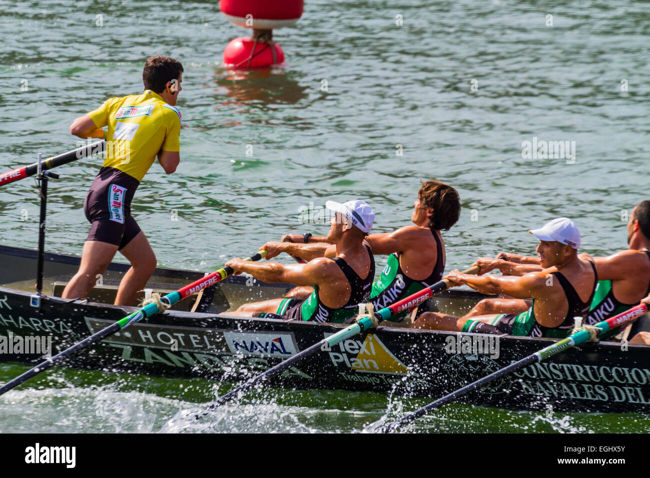 Trainera régate en Portugalete. Gascogne, Pays Basque, Espagne, Europe. Banque D'Images