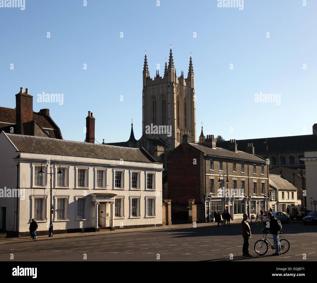 Cathédrale St Edmundsbury, vue de la ville de Bury St Edmunds, Suffolk. Banque D'Images