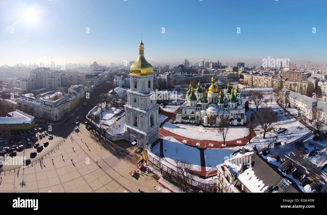 Vue aérienne de la Cathédrale SainteSophie à Kiev, Ukraine Photo Stock Alamy