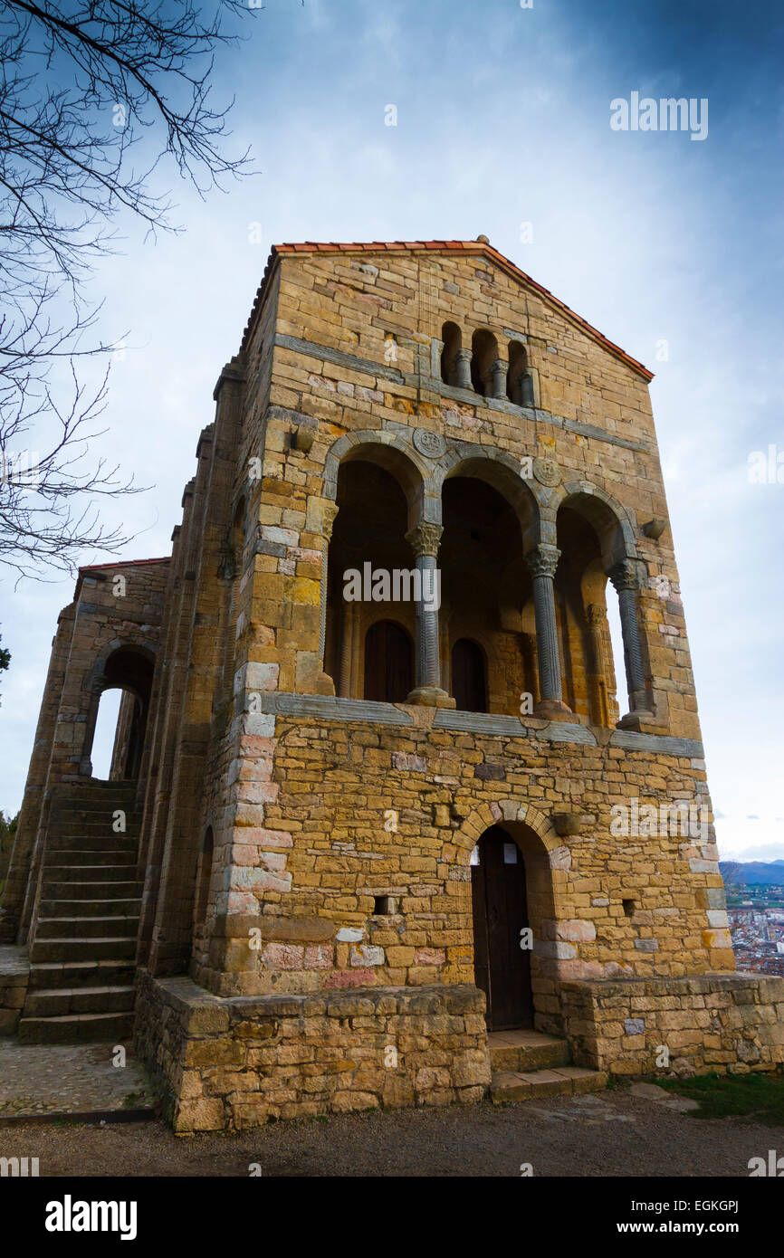L'église de St Marie du Mont Naranco. Oviedo, Asturias, Espagne. L'Europe. Banque D'Images