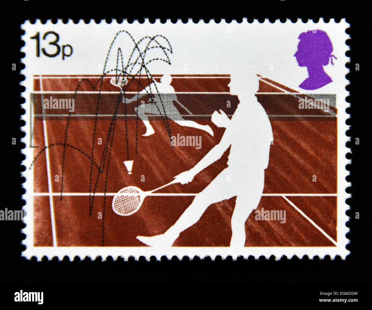 Timbre-poste. La Grande-Bretagne. La reine Elizabeth II. 1977. Les sports de raquette. Le Badminton. 13p. Banque D'Images