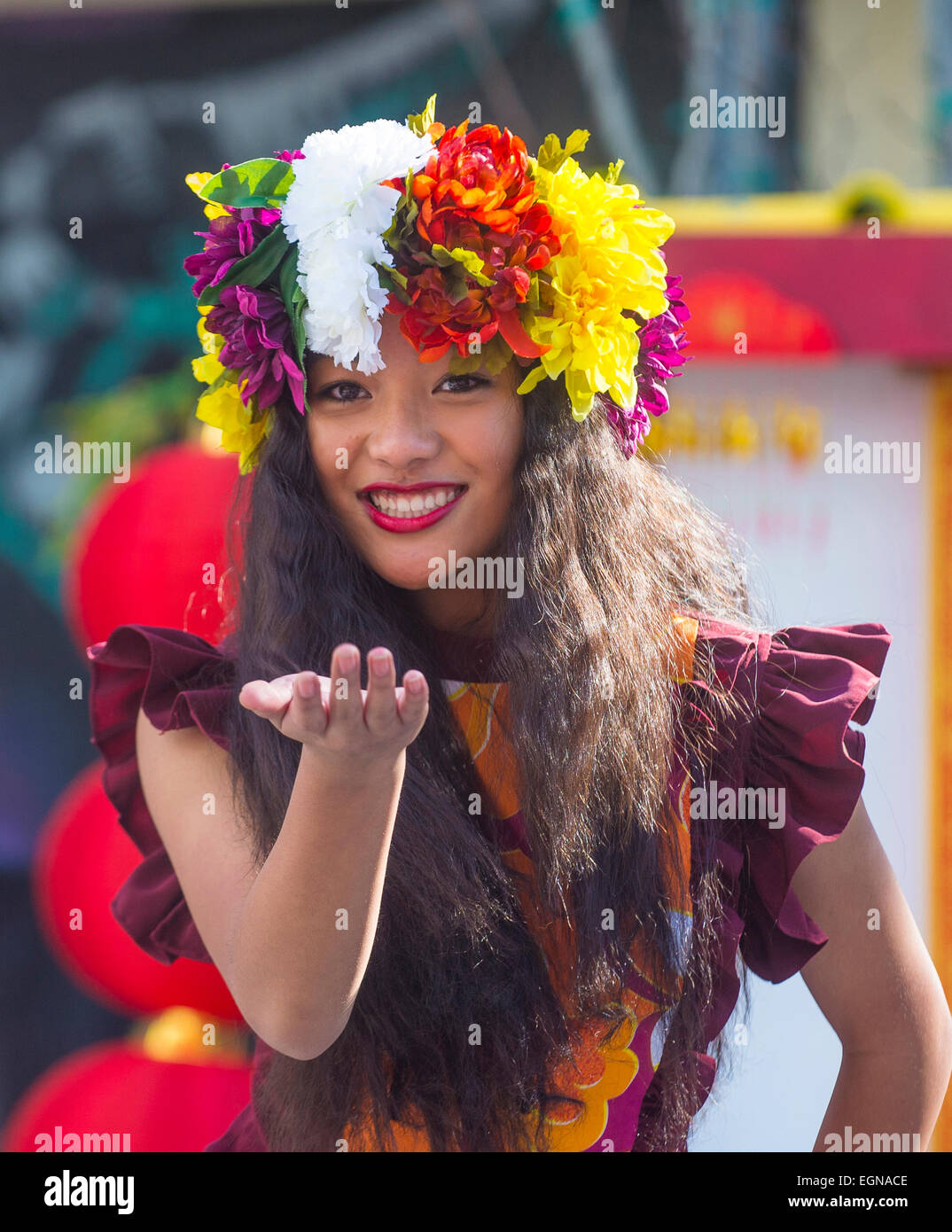 Danseur tahitien effectuer au Nouvel An chinois qui a eu lieu à Las Vegas Banque D'Images