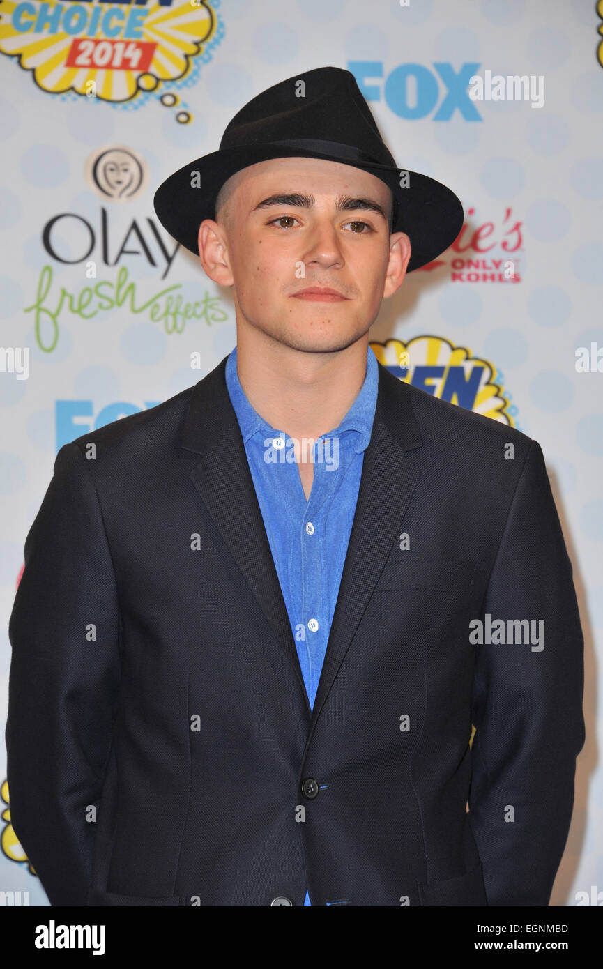 LOS ANGELES, CA - le 10 août 2014 : Charlie Rowe au Teen Choice Awards 2014 Au Shrine Auditorium. Banque D'Images