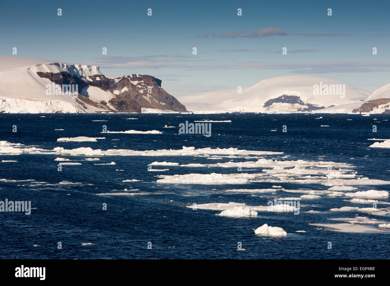 L'antarctique, mer de Weddell, banquise flottant au large de la plate-forme de glace continentale Banque D'Images