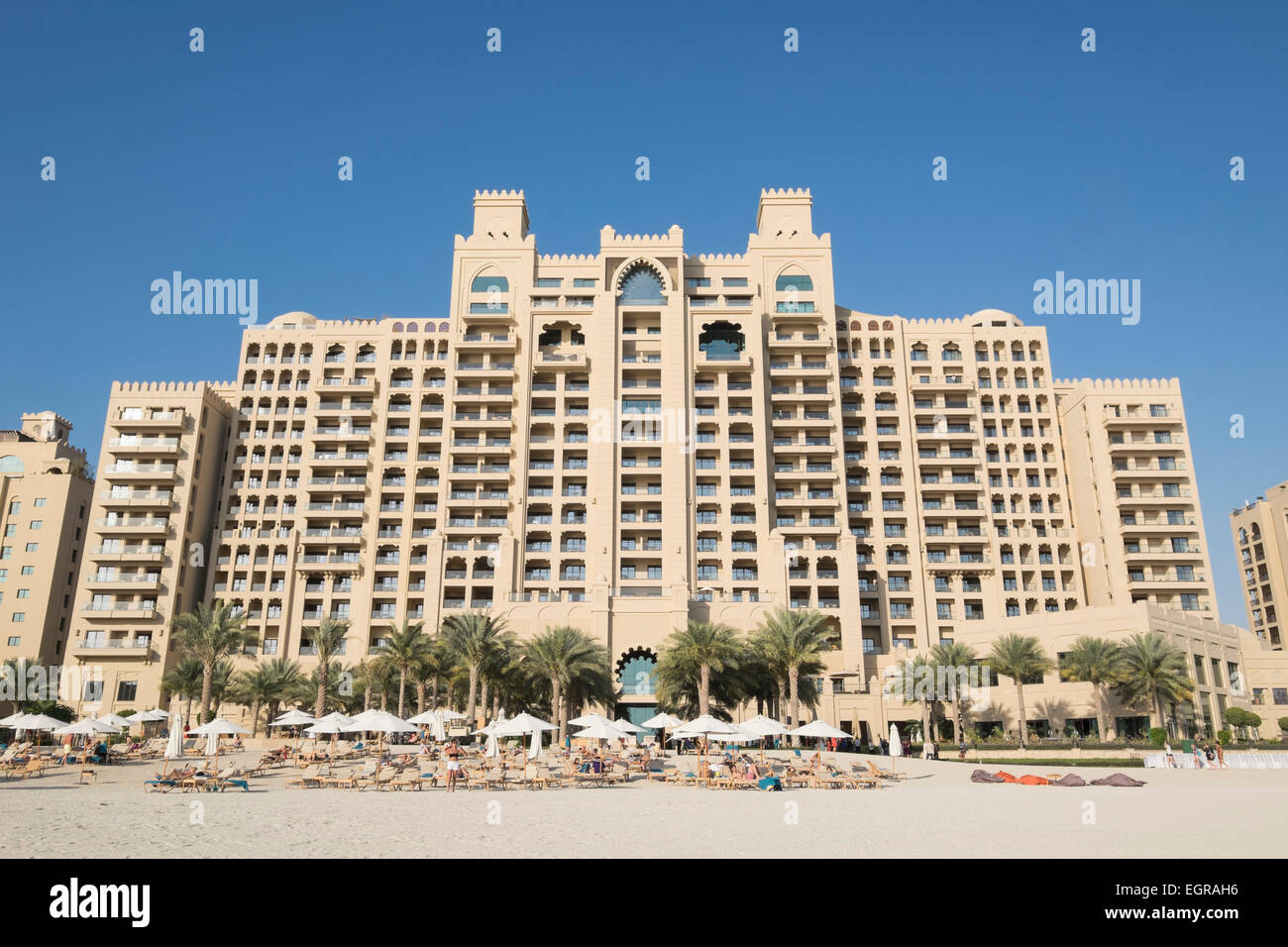 Vue extérieure de l'Hôtel Fairmont The Palm Hôtel de luxe de l'île artificielle de Palm Jumeirah à Dubai Emirats Arabes Unis Banque D'Images