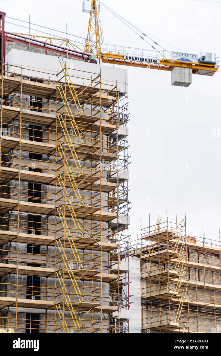 La construction d'un bloc d'appartement Banque D'Images