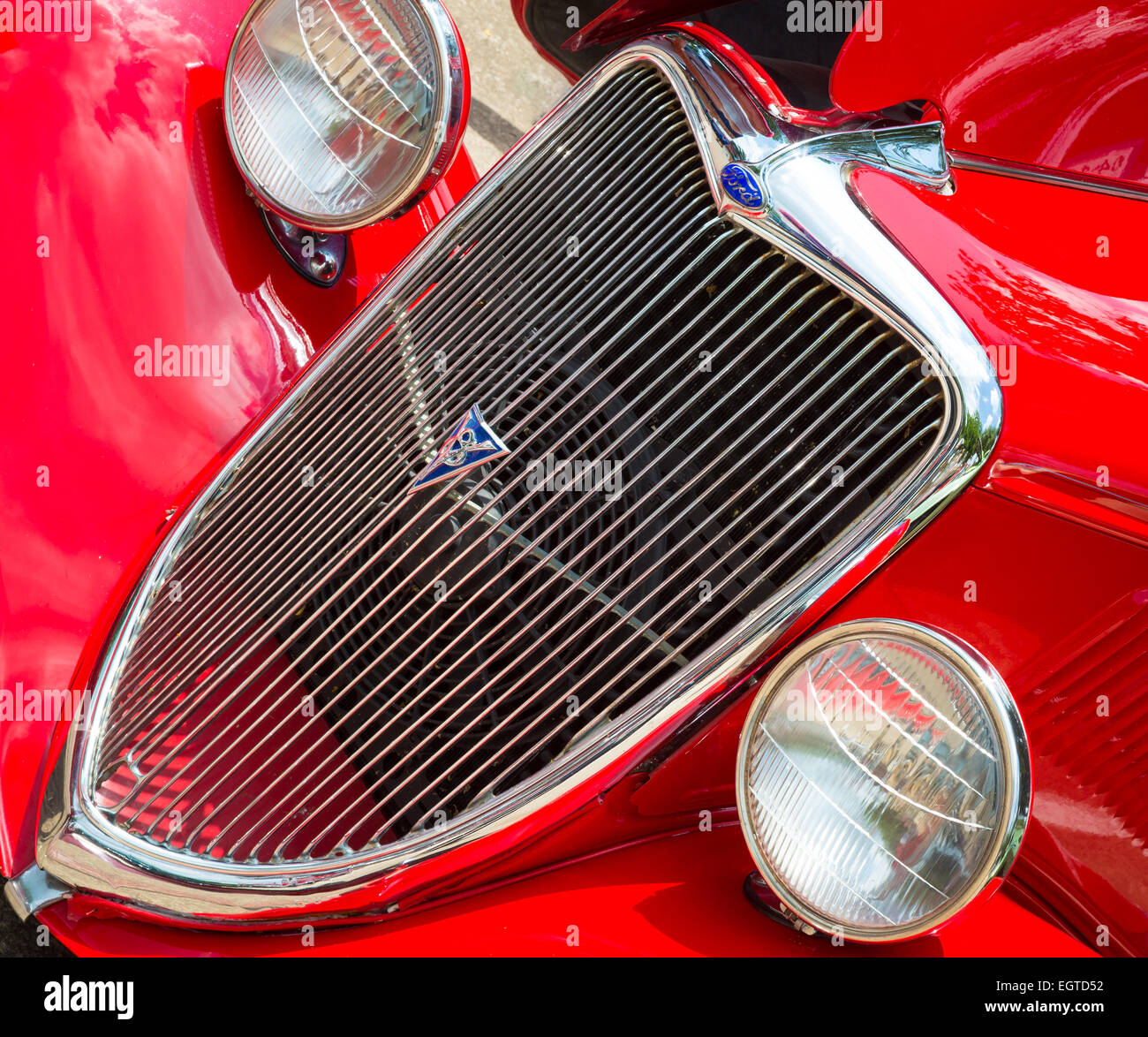Ford v8 Banque de photographies et d’images à haute résolution - Alamy