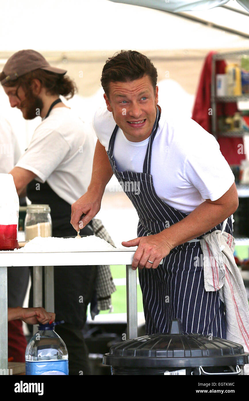 Food fight club Banque de photographies et d’images à haute résolution