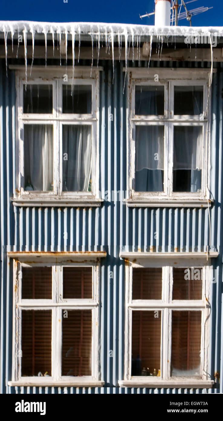 Maison de l'étain avec les glaçons de Reykjavik, en Islande. Banque D'Images