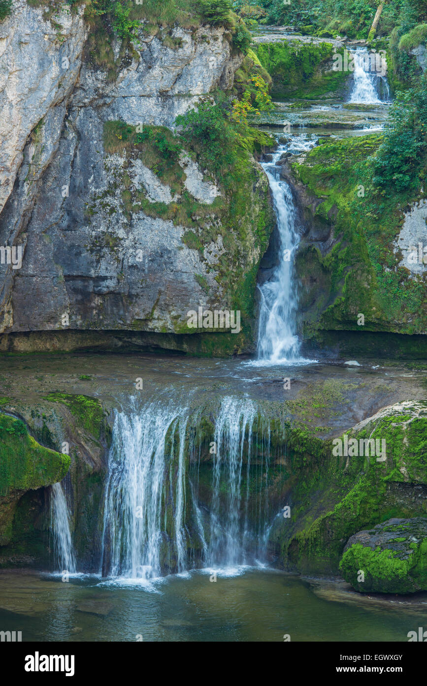 Cascade de la Billaude près de Vaudioux dans le département du Jura de France Banque D'Images