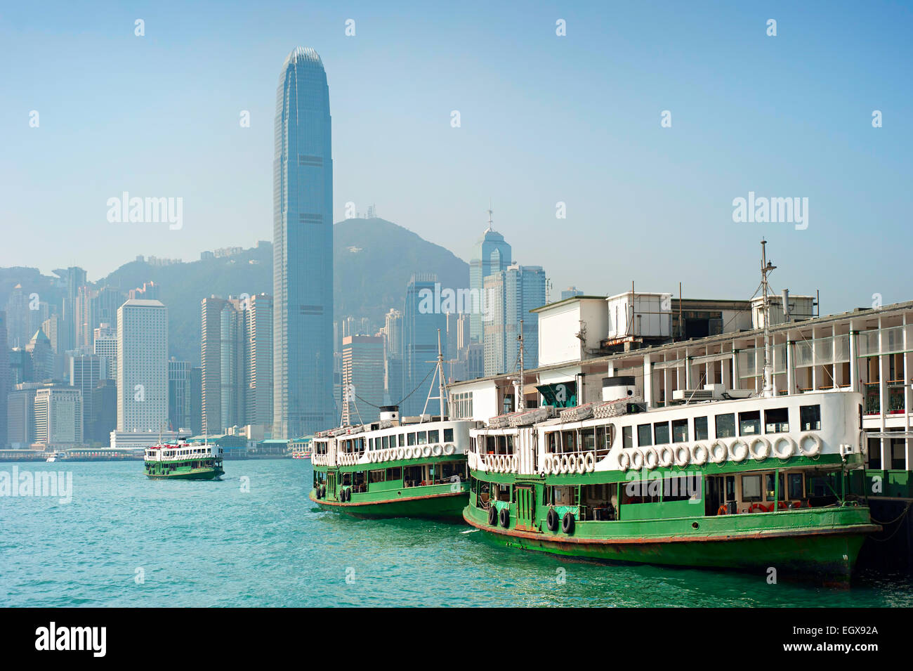 Ferry traditionnel à l'île de Kowloon. Hong Kong Banque D'Images