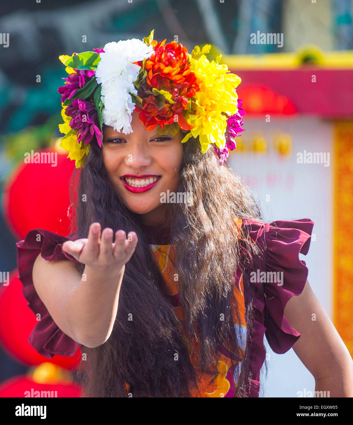 Danseur tahitien effectuer au Nouvel An chinois qui a eu lieu à Las Vegas Banque D'Images