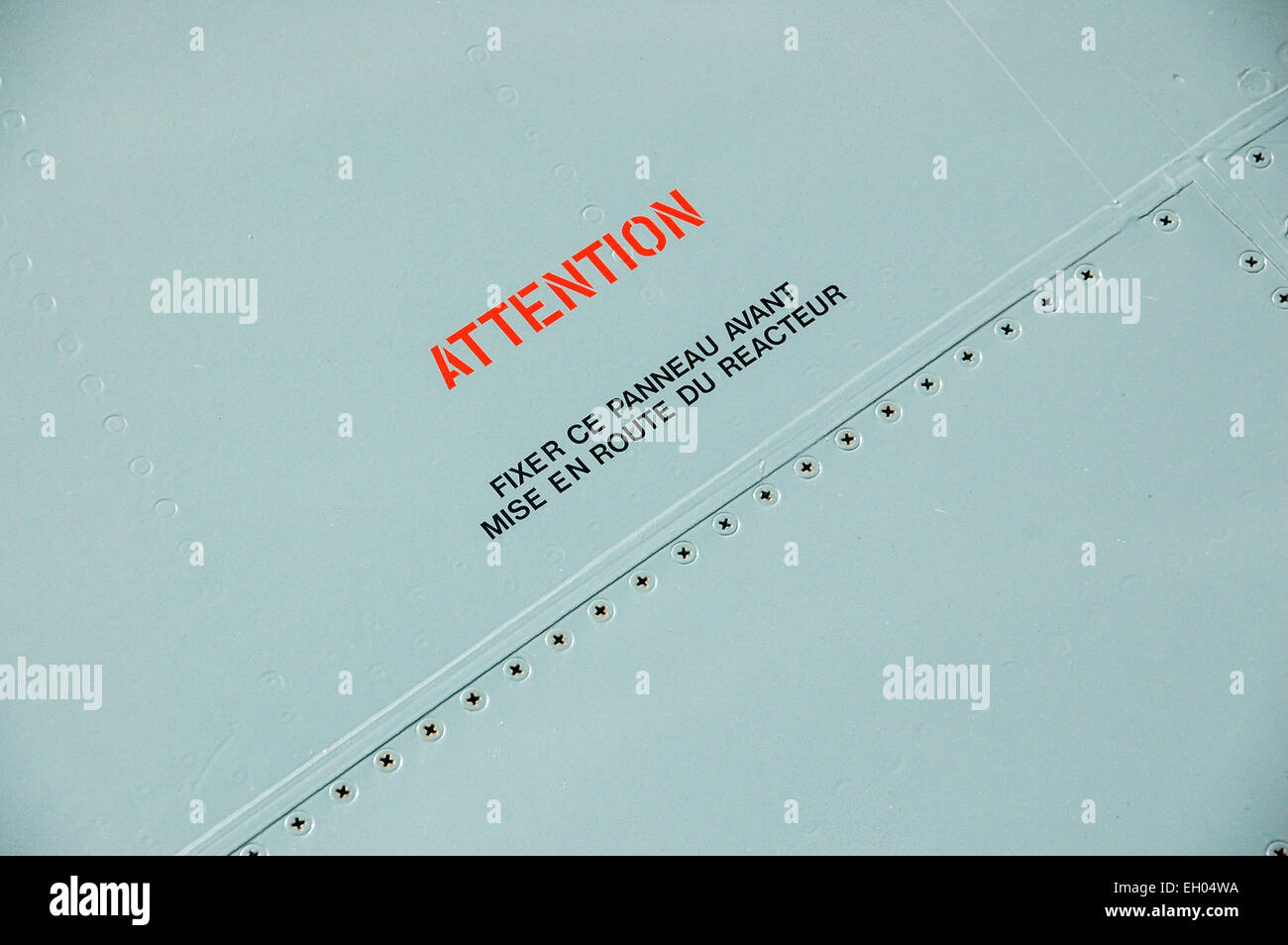 Détail de la structure d'un chasseur français Dassault Mirage IIIC au musée ''Les ailes anciennes'' à Blagnac, près de Toulouse. Banque D'Images