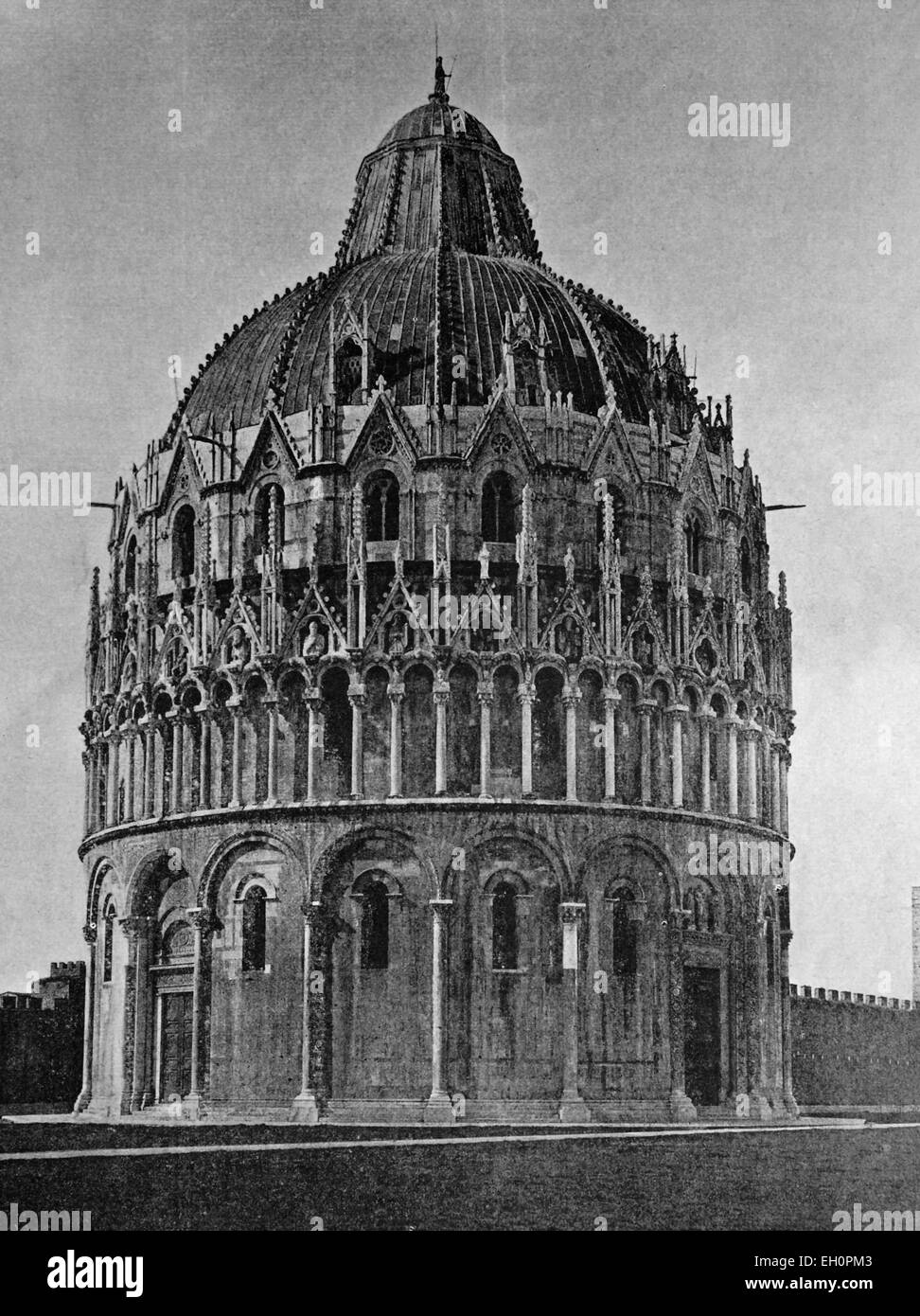 Au début de l'autotype baptistère de Pise, Toscane, Italie, photo historique, 1884 Banque D'Images