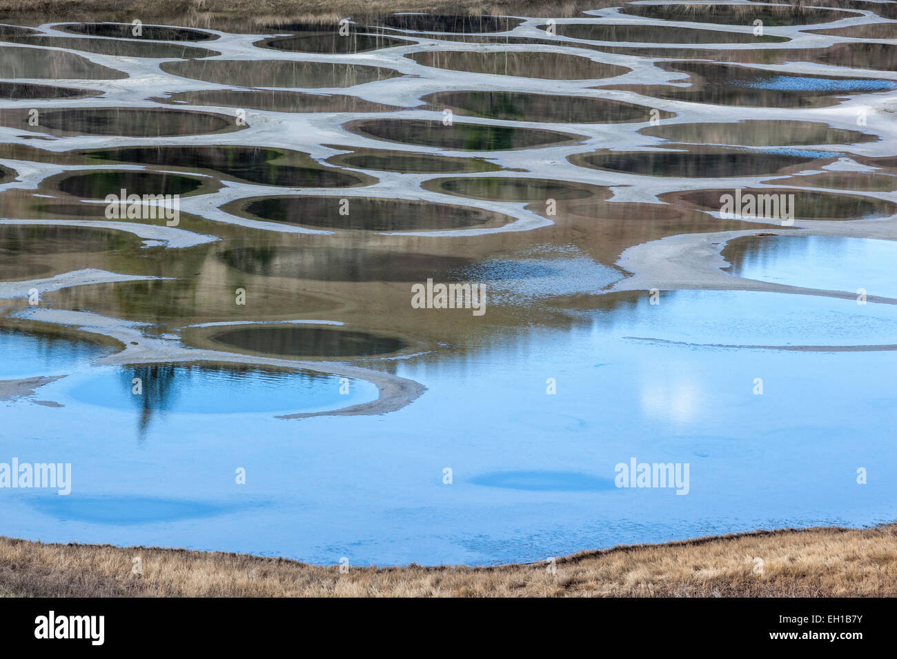 Lac tacheté, près d'Osoyoos, Colombie-Britannique, Canada. Banque D'Images