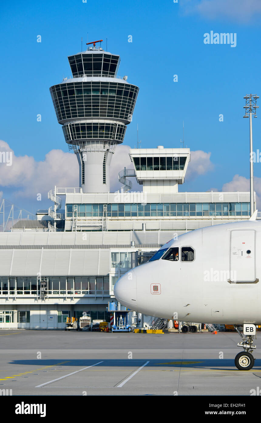 Avion, avion, cockpit, tour, l'aéroport de Munich, avion, avion, avion, l'aéroport de Munich, sommaire, panorama, vue, line up, Banque D'Images