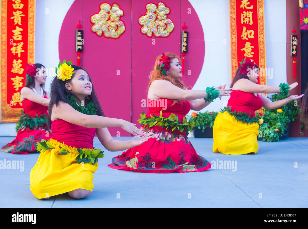 Les spectacles de danse folklorique Tahitienne au Nouvel An chinois qui a eu lieu à Las Vegas Banque D'Images