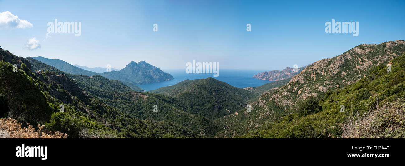 Deux promontoires sur la côte ouest de la Corse, Golfe de Porto, Corse, France Banque D'Images