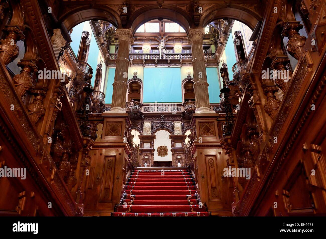 La Roumanie, la Valachie, le château de Peles de Sinaia, ancienne résidence royale construite entre 1875-1883 pour le Roi Carol I de Roumanie, le Hall d'Honneur Banque D'Images