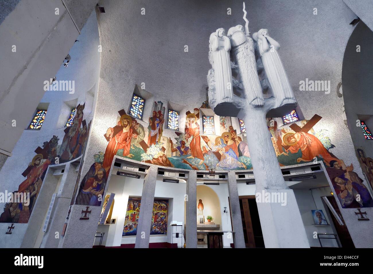 France, Alpes Maritimes, Nice, Sainte-Jeanne-d'Arc (St. Jeanne d'Arc) Église (1913-1933), l'intérieur des fresques de Eugène Klementieff sont inspirés par le cubisme, icônes orthodoxes et Quattrocento Banque D'Images