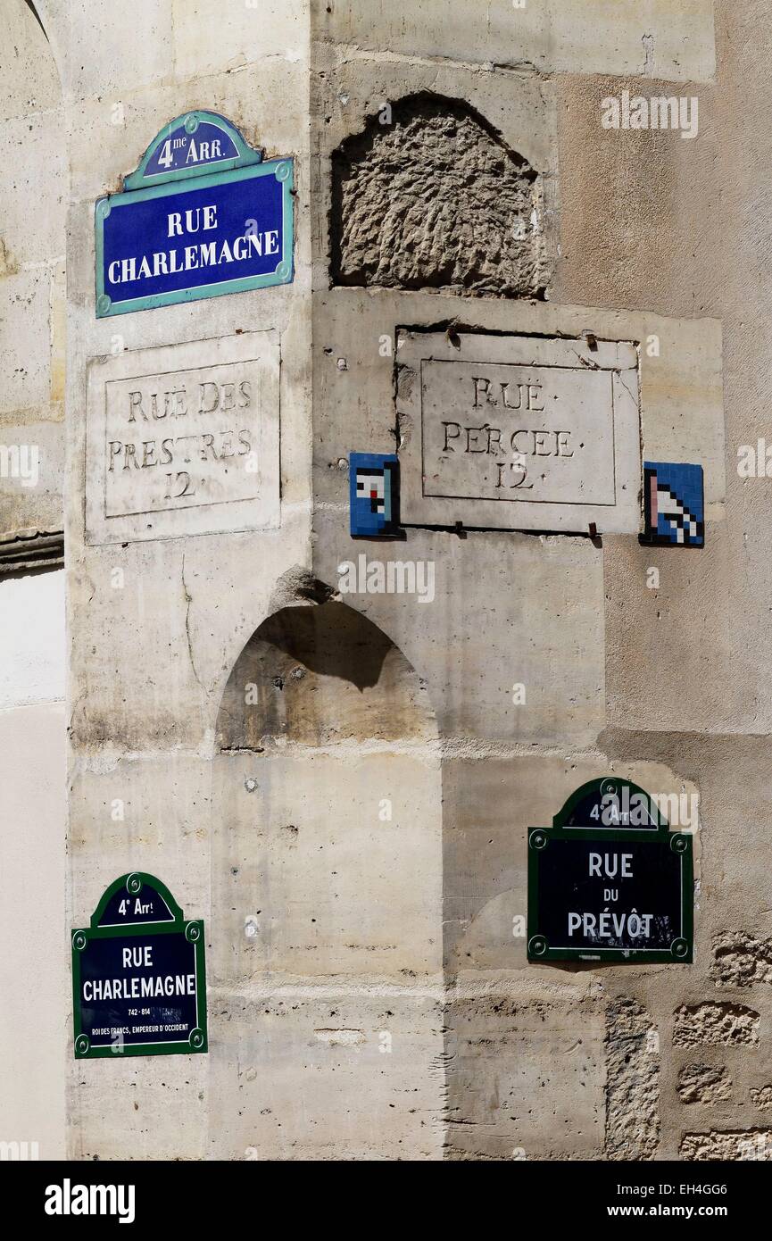 France, Paris, quartier Saint Paul, rue percée Banque D'Images