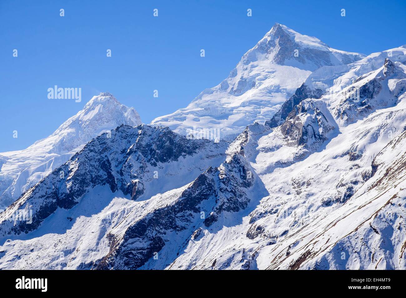 Le Népal, Gandaki zone, Manaslu Circuit, entre Samagaon et Samdo, le mont Manaslu (alt.8156m) Banque D'Images