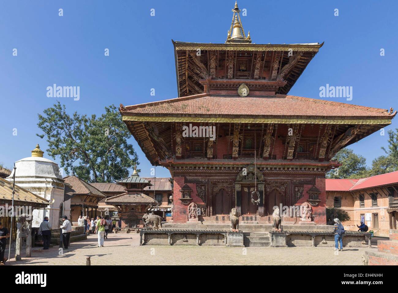 Le Népal, vallée de Kathmandu, Changu Narayan, inscrite au Patrimoine Mondial de l'UNESCO, temple Hindou Banque D'Images