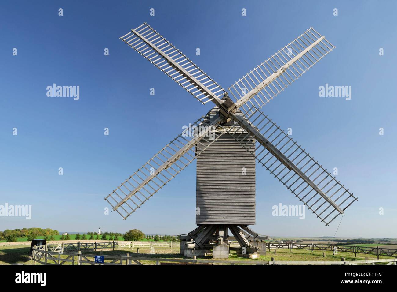 France, Marne, Valmy, moulin de Valmy qui symbolise la victoire française sur les Prussiens lors de la bataille de Valmy en 1792 Banque D'Images