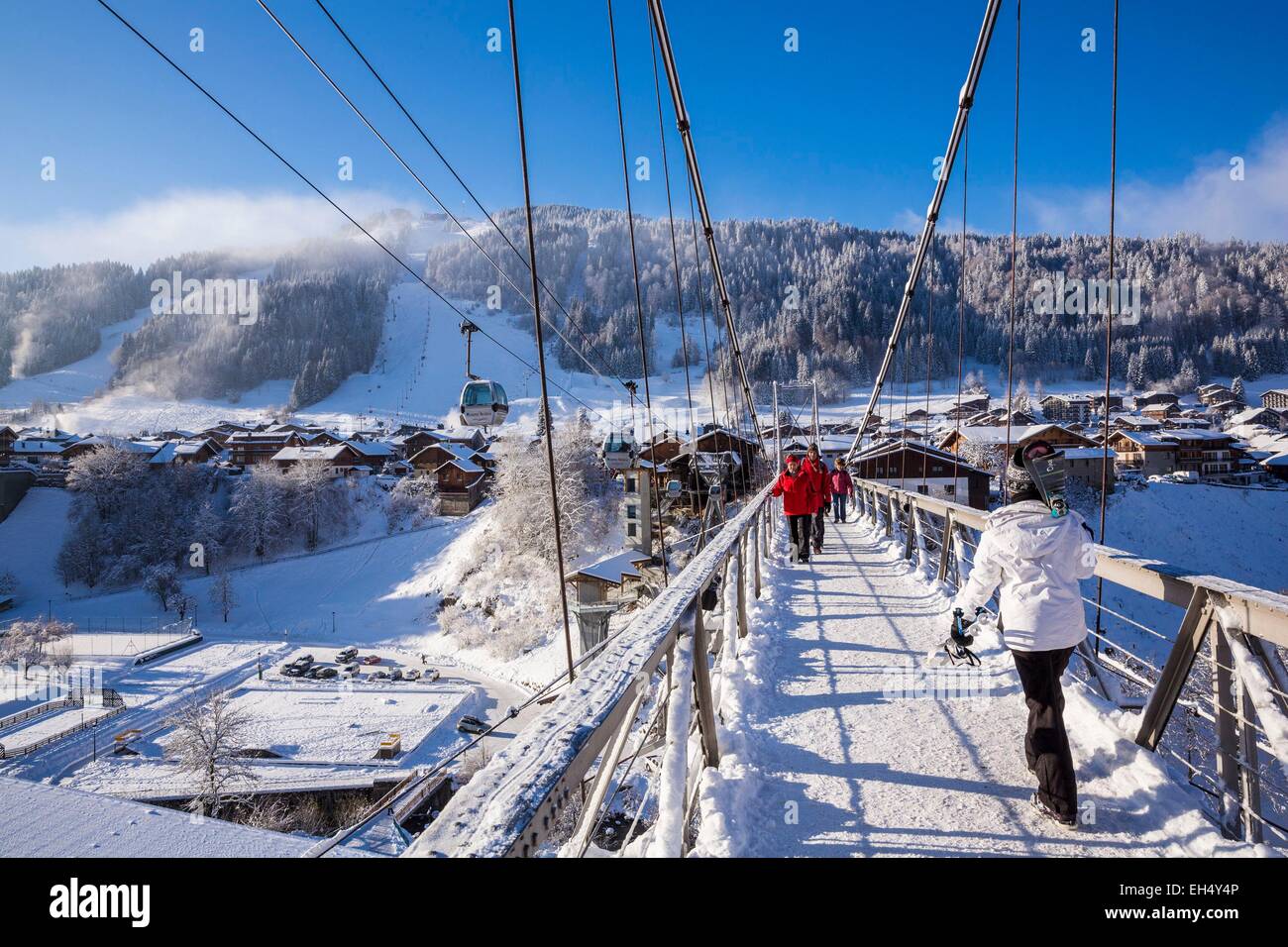 France, HauteSavoie, Morzine, la vallée d'Aulps, station de ski des