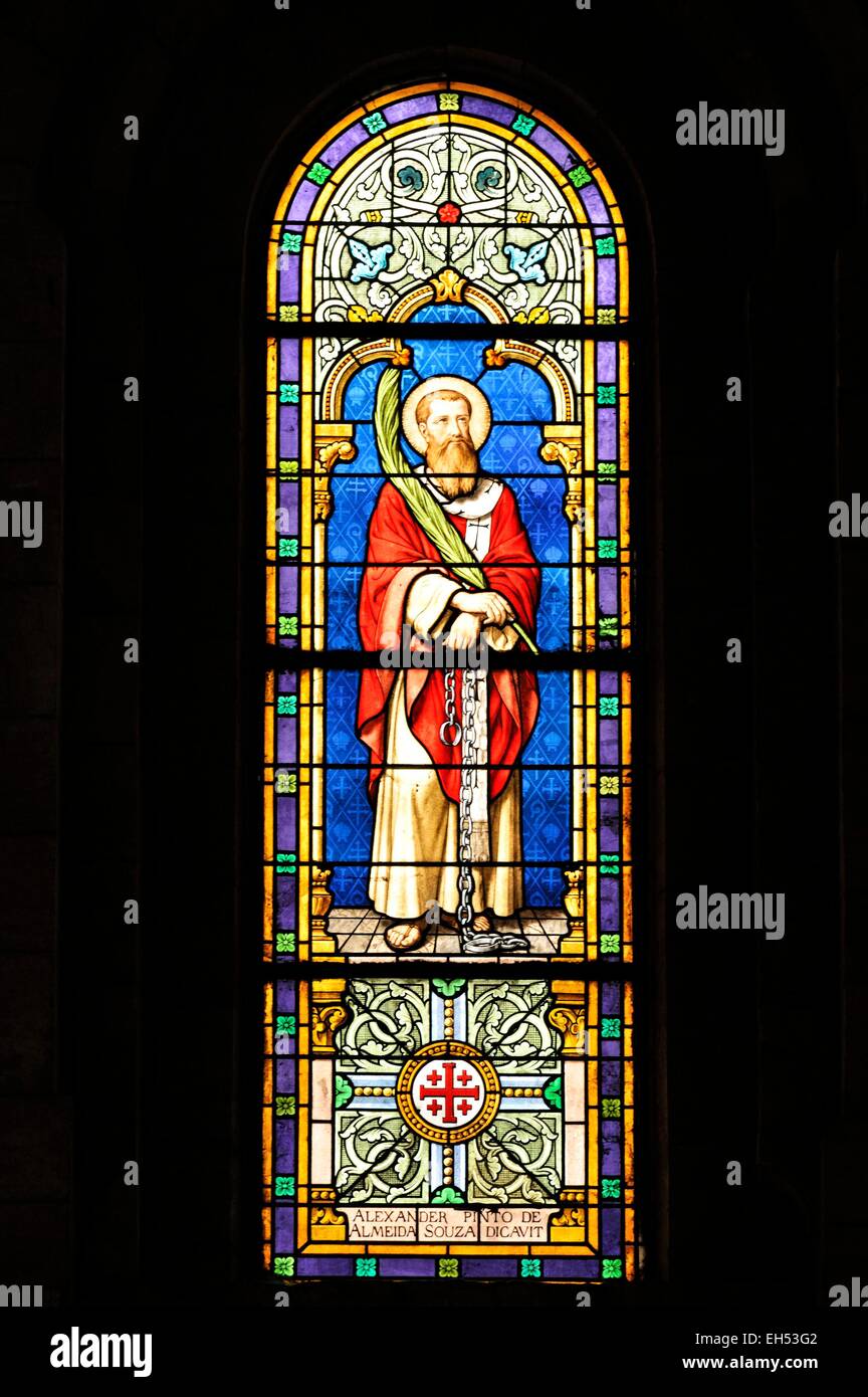 France, Haute Marne, Joinville, église de Notre-Dame, vitrail représentant une sainte personne Banque D'Images