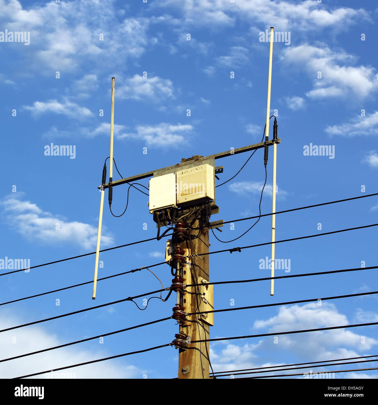 L'équipement téléphonique sur le poteau Banque D'Images